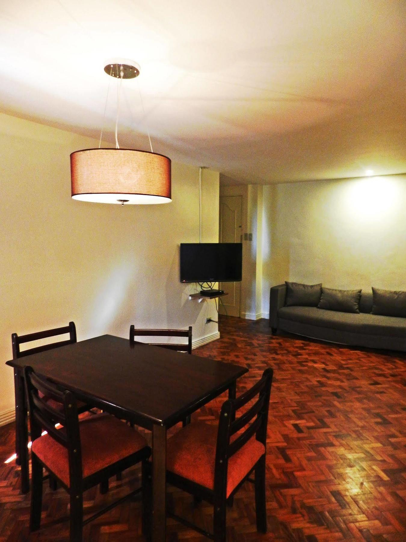 Salcedo Suites Makati City Exteriör bild