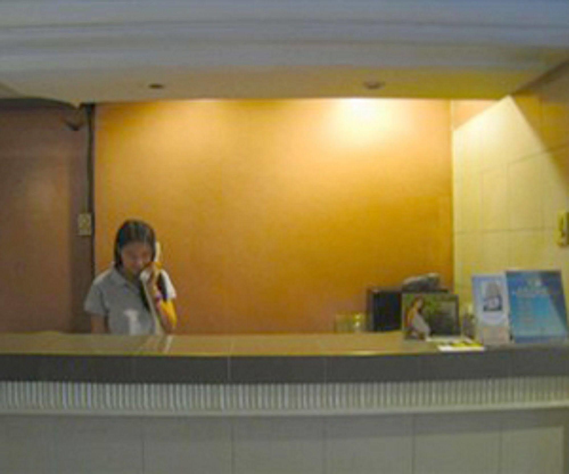 Salcedo Suites Makati City Exteriör bild